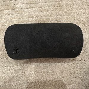 CHANEL SUEDE EYEGLASS/SUNGLASS CASE